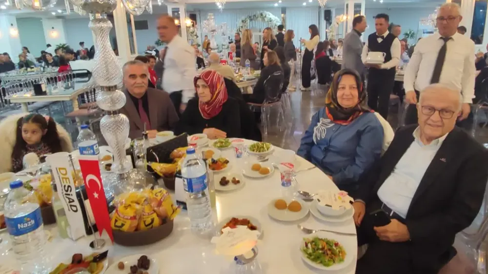 DESİAD üyeleri geleneksel iftarda bir araya geldi