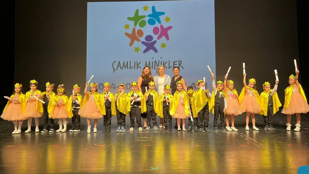 10. yıla coşkulu kutlama