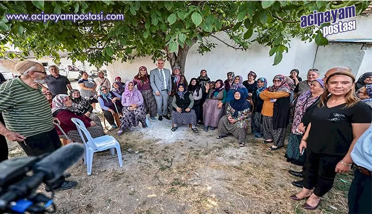 Osman Zolan
                    hemşehrileriyle
                    kucaklaştı